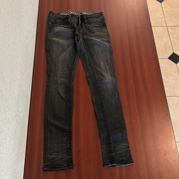 Rock Revival Jeans - Picture 4 of 7